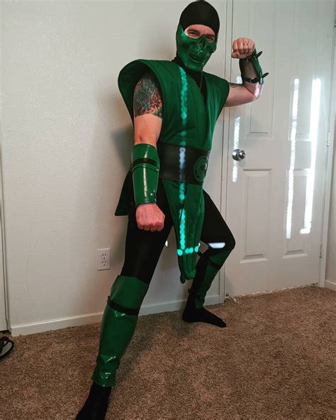 Made A Reptile Mortal Kombat Costume For My Husband He Was Excited