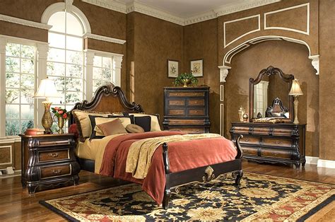 Victorian style bedroom set available in black finish with silver accents calming and inviti luxurious bedrooms california king bedroom sets antique bed furniture french style bedroom marie antoinette period french bedroom french style bedroom victorian bedroom furniture. Victorian Style - Classic Bed Room French Design