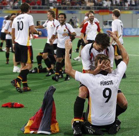 Er is documentatie te vinden die teruggaat naar 776 voor christus. Olympische Spiele: Peking 2008 - Hockey-Männer gewinnen ...
