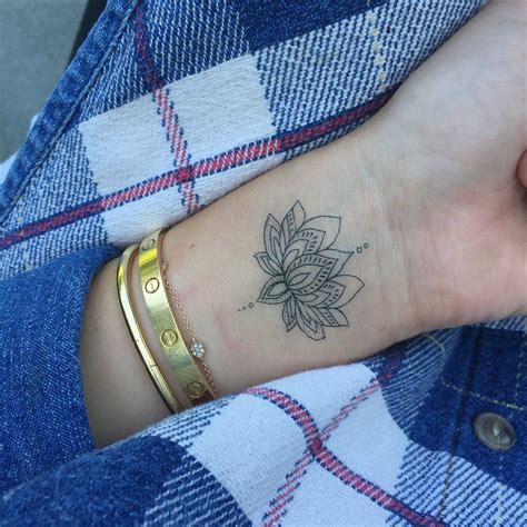 Lotus Flower Wrist Henna Wrist Tattoos For Women Neck Tattoo