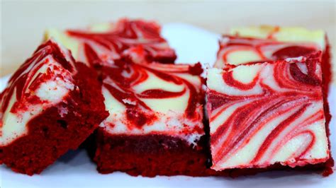 Selepas kek red velvet siap dikukus dan disejukkan, tuang cheese leleh diatas nya dan hiasi dengan serdak kek red velvet yang telah siap dikeringkan. Olahan Resepi kek red velvet cheese leleh azlina ina ...