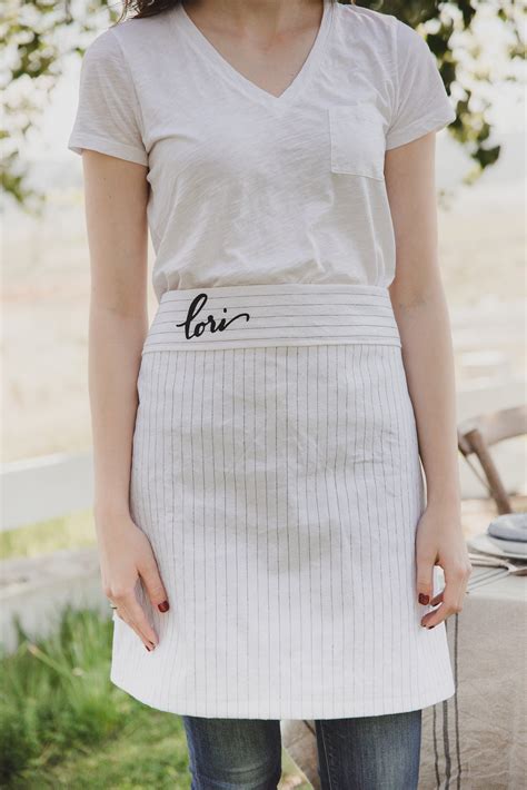 Easy Half Apron Sewing Pattern And Tutorial — Boxwood Avenue