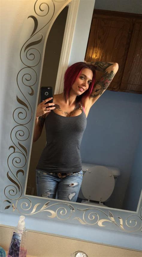 Check Out Anna Bell Peaks S Snapchat Username And Find Other Celebrities To Follow