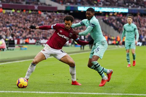 Read about west ham v arsenal in the premier league 2019/20 season, including lineups, stats and live blogs, on the official website of the premier league. Arsenal Vs West Ham: Don't kill Ainsley Maitland-Niles
