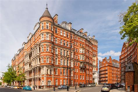 Insights into the Prime Central London Property Market from Harrods Estates