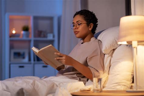 Does Reading Before Bed Help You Sleep Hibermate
