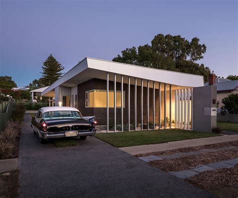 Mid Century Modern Meets Modular Design In This Retro Home Inside Out