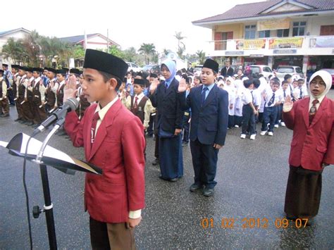 Geriau matyti vietą sk tengku ampuan intan, atkreipkite dėmesį į netoliese esančias gatves: UNIT SEKOLAH RENDAH: Watikah Pelantikan Pengawas dan ...