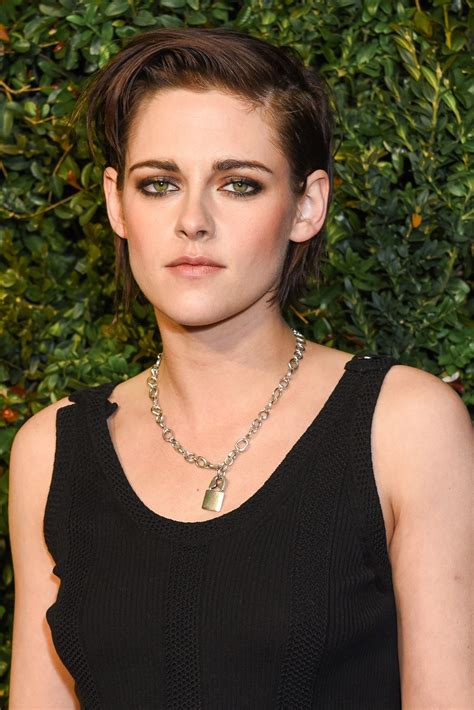 Kristen stewart recently debuted a shaved haircut. Best Celebrity-Inspired Prom Hairstyles for Short Hair ...