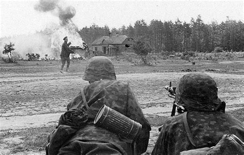 War Pictures From History — 1st Ss Panzer Division ‘leibstandarte Ss