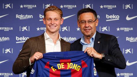 Frenkie De Jongs Barcelona Shirt Number Is Revealed As Midfielder