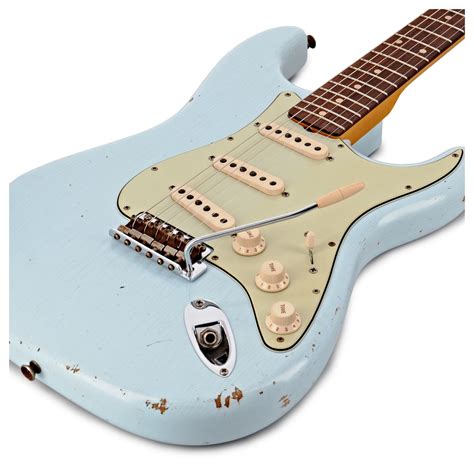 Fender Custom Shop Relic 62 Stratocaster Sonic Blue At Gear4music