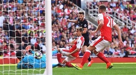 ترتيب هدافي الدوري الإنجليزي بعد نتائج مباريات اليوم الأحد في. الدوري الإنجليزي: ليفربول يصطدم بآرسنال ضمن الصراع على ...