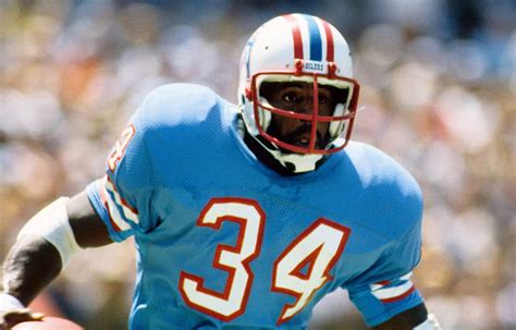 Earl Campbell For The Win