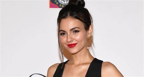 nickelodeon star victoria justice is actually half puerto rican and is proud of her ‘boricua