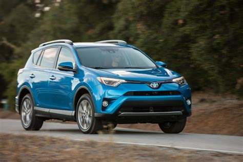 Toyota Rav4 Hybrid 2017 El Modelo Más Potente Y Rápido De La Gama