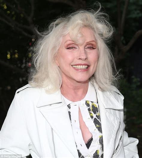 Blondie Star Debbie Harry Looks Youthful At Picnic In New York Daily
