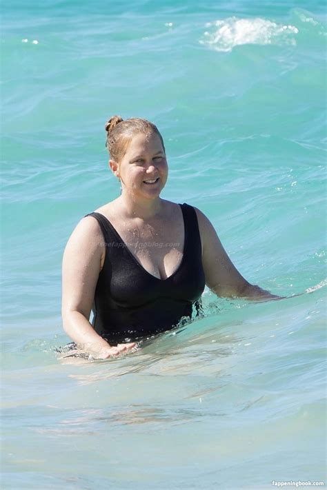 Amy Schumer Nude OnlyFans Leaks Fappening Page FappeningBook