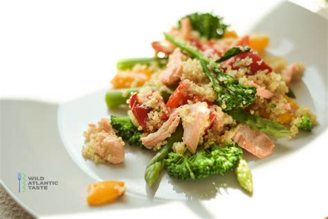 Quinoa Salmon Salad Savvy