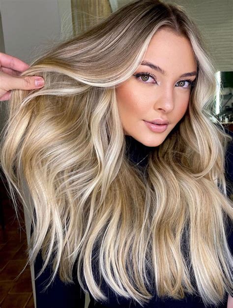 34 Best Blonde Hair Color Ideas For You To Try Blonde Honey And Vanilla Blonde