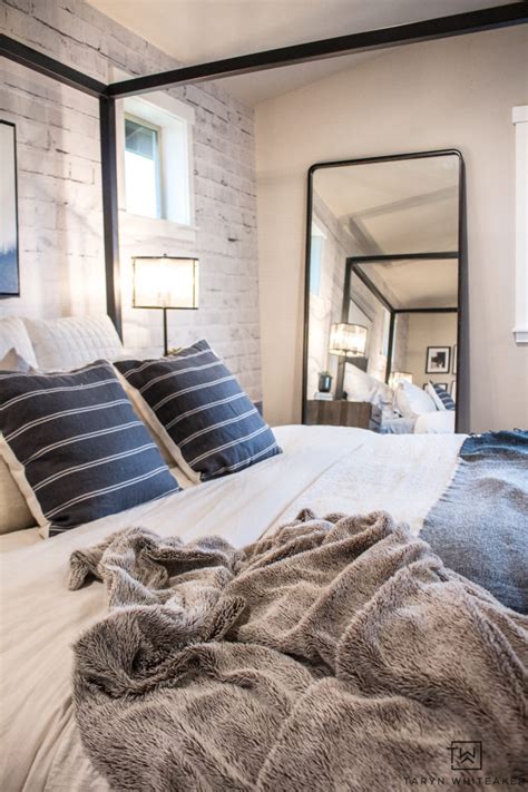 Black And White Master Bedroom Reveal Taryn Whiteaker Designs