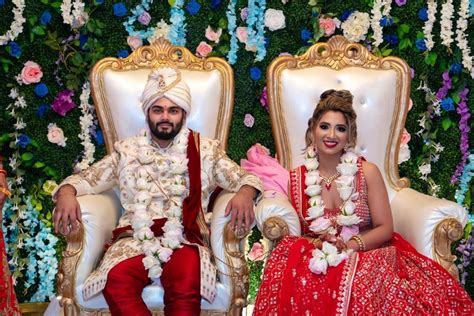 Indian Bride And Groom Wedding Photography Wedabout