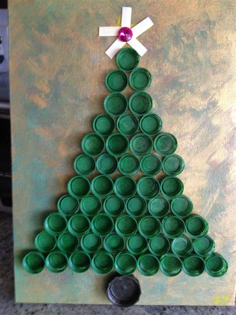 Diy Xmas Tree Made From Recycled Bottle Caps Decoração De Natal