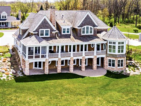 Stunning Lake Michigan Hamptons Style Home Michigan Luxury Homes