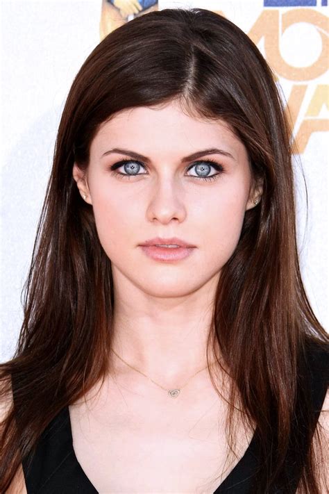 Alexandra Daddario Profile Images — The Movie Database Tmdb