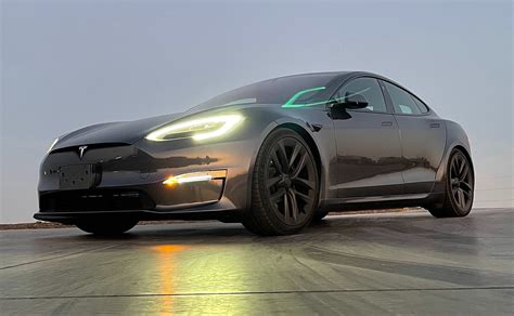 Tesla Model S Plaid Receives Scathing Review From Edmunds ‘a Waste Of