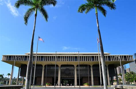 Hawaii State Capitol Building In Honolulu Oahu Hawaii Encircle Photos