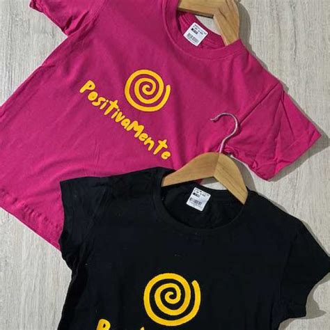 Camiseta De Mujer Estampada Positivamente Color Mandarina Camisetas