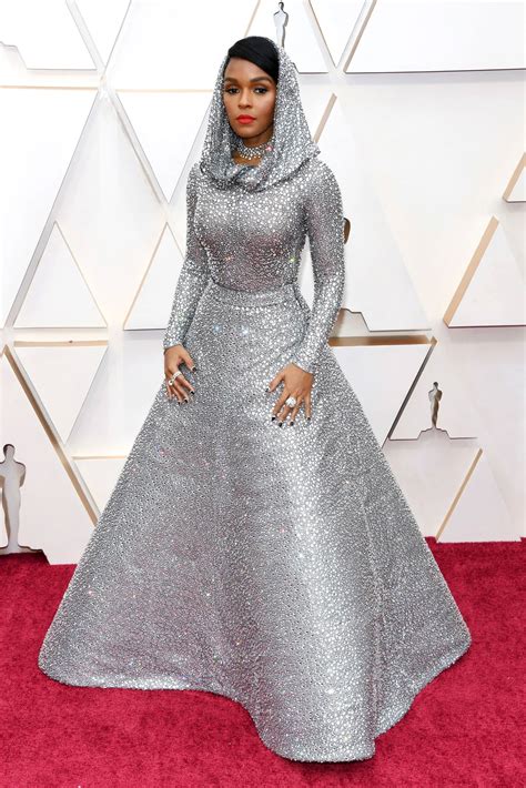 Oscars 2020 Hollywood Ladies Who Turned Heads At The Red