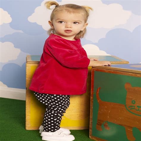 One of disney's hit shows, 'good luck charlie' premiered 10 years ago, and to celebrate, mia talerico (charlie duncan), bridgit mendler (teddy duncan), leigh. Here's What The Cast Of "Good Luck Charlie" Looks Like ...