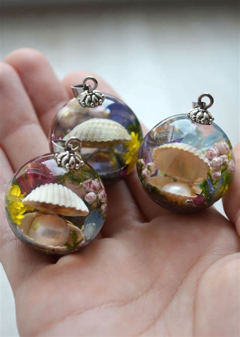 Handmade Sea Pendant With Shell Pearl And Real Flowers Resin Jewelry Flower Resin Jewelry