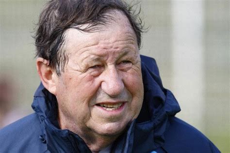 Guy marcel roux (french pronunciation: Guy Roux - Alchetron, The Free Social Encyclopedia