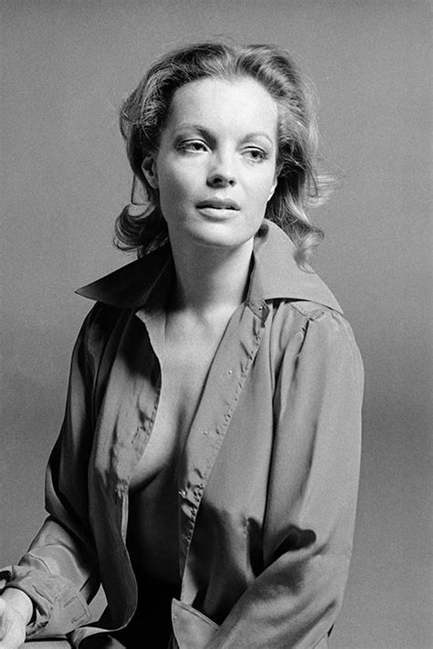 Урождённая ро́змари магдале́на а́льбах (нем. ES_PE144 : Romy Schneider - Iconic Images