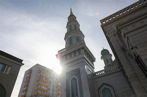 روزه‎ rūzeh — «пост» и тур. Российские мусульмане проведут Ураза-байрам дома ...