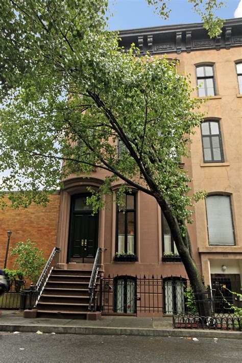 208 West 11th Street, West Village, Manhattan, New York. Rent-Direct