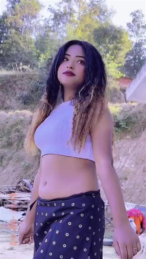 Nepali Queen Nepali Viral Video Nepali Tik Tok Video Nepali Instagram Reels नेपाली
