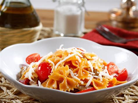 Mostaccioli with kale & chickpeas. BARILLA Veggie Farfalle with Giardiniera, Cherry Tomatoes ...