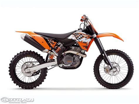 Retrouvez toutes les pièces détachées pour le moteur et châssis de votre moto cross ktm sxf450 de 2010. 2010 KTM 450 SX-F - Moto.ZombDrive.COM