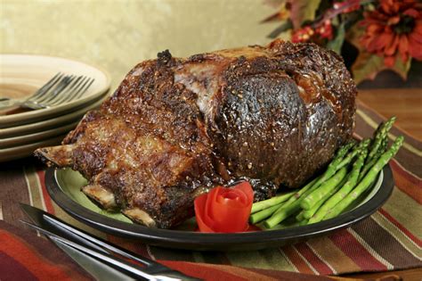 It's called a standing rib roast because to cook it, you position the roast majestically on its. Menu For Prime Rib Dinner : 21 Easy Side Dishes for Prime ...