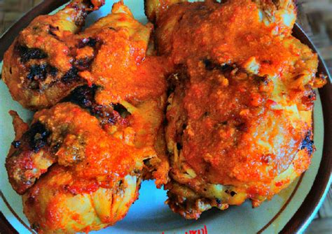 Ambil 1 lembar kulit lumpia, beri isian, beri perekat bagian ujung bawah dan lipat² sudutnya, lipat je atas, sisi kanan kiri beri perekat lagi dan bentuk membentuk segita. Resep Ayam Bakar bumbu rujak ala saya oleh Nurul Kusuma W ...