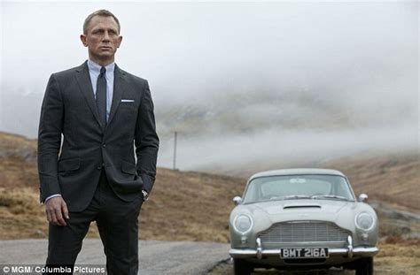 Skyfall New James Bond Installment Leaves Critics Shaken And Stirred In A Good Way Daily