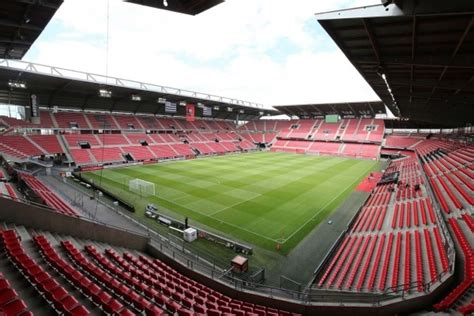 « roazhon park » préféré à « stade des hermines ». The latest news from Rennes: squad, results, table
