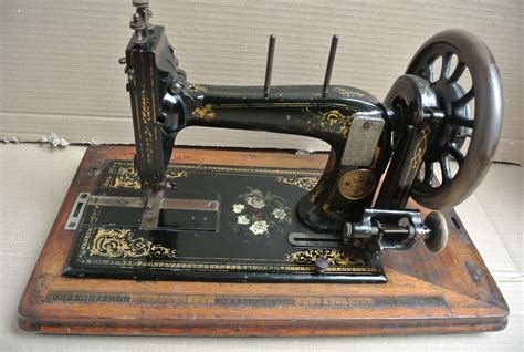Antique Seidel And Naumann Vintage Sewing Machine Vintage Home Etsy