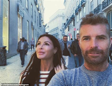 Mystery Surrounds Pete Evans Marriage To Wife Nicola Robinson Daily Mail Online