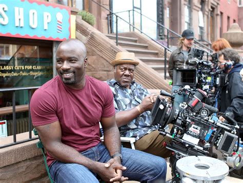 Cape And Cowl Photos From Netflix Show Marvels Luke Cage Revealed