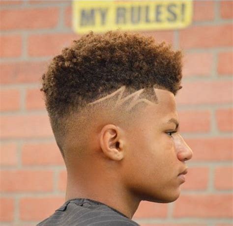 Best hairline designs for black teens male : Cortes de Cabelo Masculino Crespo Para 2020 | New Old Man ...